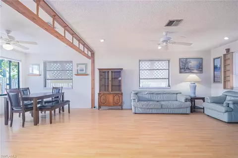 1332 Granada Blvd, Naples, FL 34103 photo 4