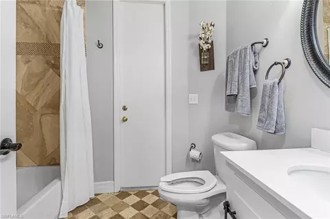 4040 Golden Gate Blvd E, Naples, FL 34120 photo 18