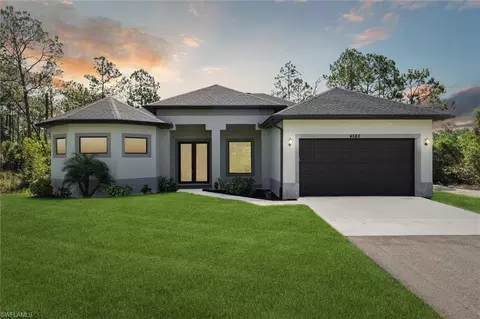 4586 14th St NE, Naples, FL 34120