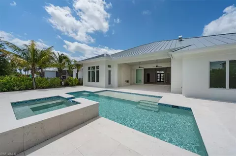 Exterior - 23517 Coconut Landing Dr, Estero, FL 34134 photo 5 of 8