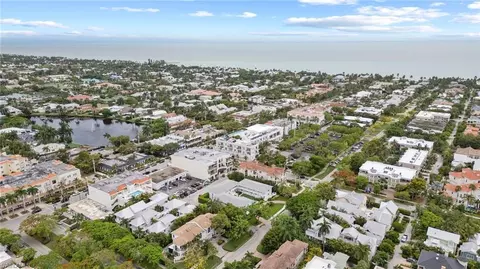 View/Area - 540 4th Ave S #4, Naples, FL 34102 photo 5 of 5