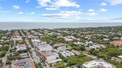 View/Area - 540 4th Ave S #4, Naples, FL 34102 photo 1 of 5