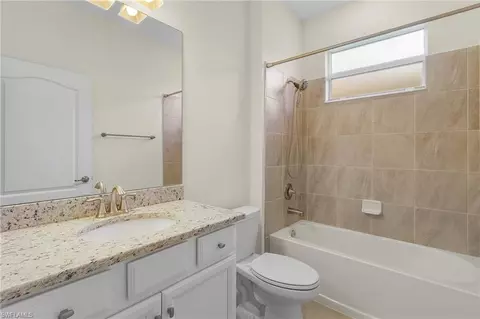 Bath - 2412 Fallglo St, Naples, FL 34120 photo 3 of 4