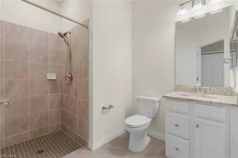 Bath - 2412 Fallglo St, Naples, FL 34120 photo 4 of 4