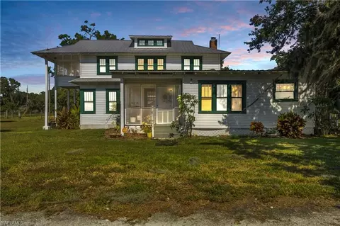 Exterior - 3198 Wayman Rd, Moore Haven, FL 33471 photo 5 of 9
