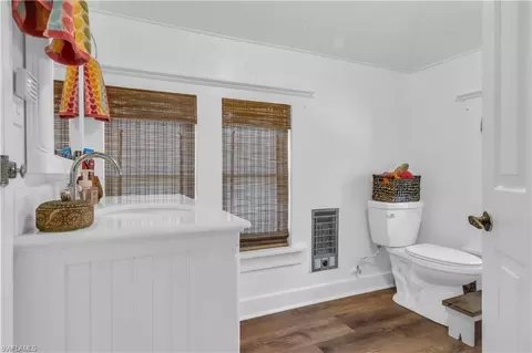 Bath - 3198 Wayman Rd, Moore Haven, FL 33471 photo 3 of 3