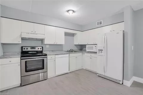 465 Bald Eagle Dr #11, Marco Island, FL 34145