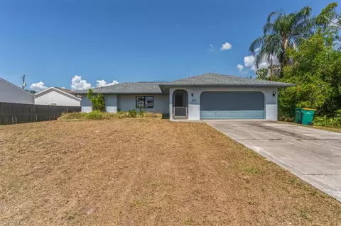 2107 Midnight St, Port Charlotte, FL 33948
