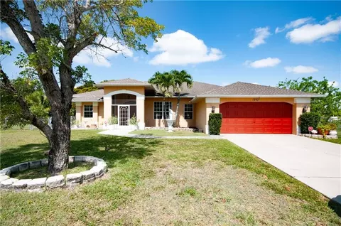 242 Richmond Ave S, Lehigh Acres, FL 33936
