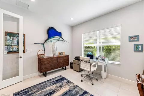 2135 Marquesa Cir, Naples, FL 34112 photo 24