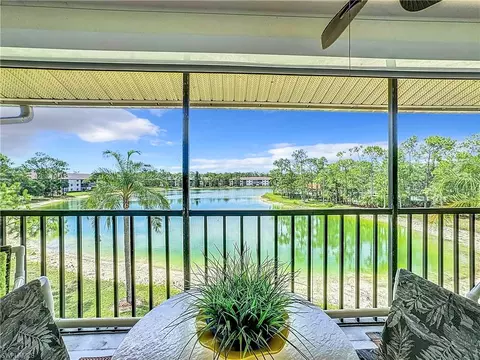 5724 Deauville Cir #H304, Naples, FL 34112