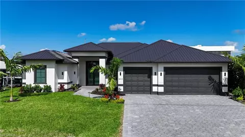 3414 SE 16th Pl, Cape Coral, FL 33904