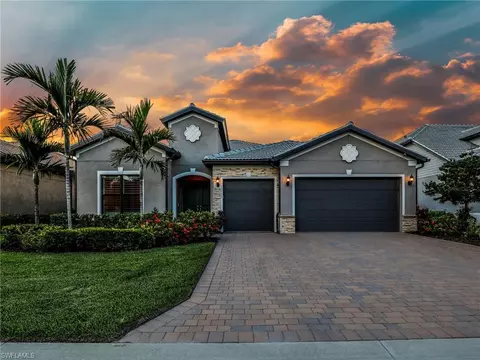 19700 Aqua View Ln, Fort Myers, FL 33913