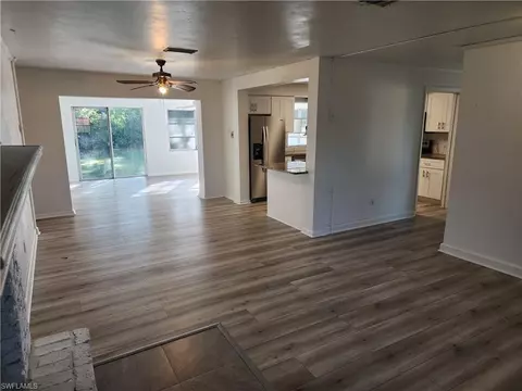 200 Willoughby Dr, Naples, FL 34110 photo 13