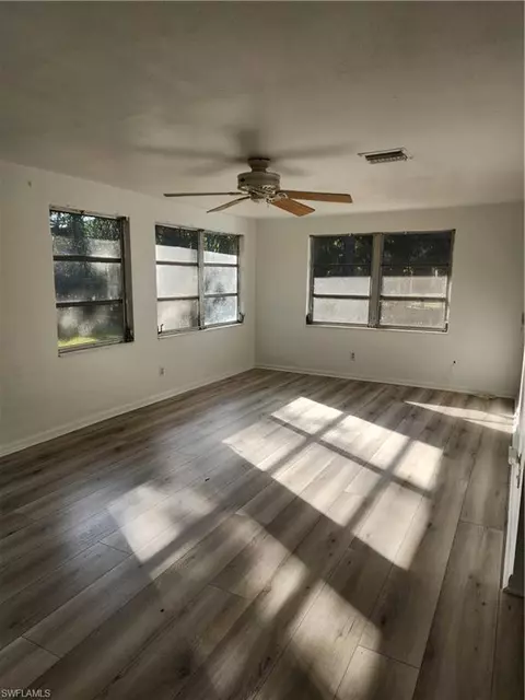 200 Willoughby Dr, Naples, FL 34110 photo 8