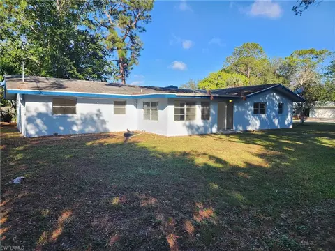 200 Willoughby Dr, Naples, FL 34110 photo 15