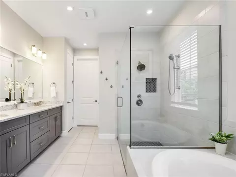 8150 Lucello Ter S, Naples, FL 34114 photo 25