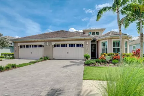 5682 Elbow Ave, Naples, FL 34113