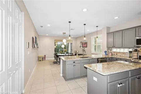 Kitchen - 1929 Par Dr, Naples, FL 34120 photo 4 of 5