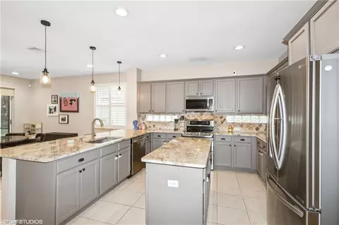 Kitchen - 1929 Par Dr, Naples, FL 34120 photo 1 of 5