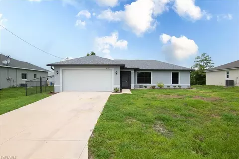 4137 NE 20th Ct, Cape Coral, FL 33909