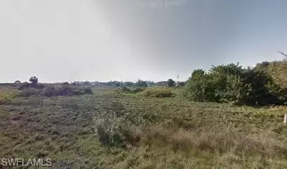 462 Rand St, Lehigh Acres, FL 33974