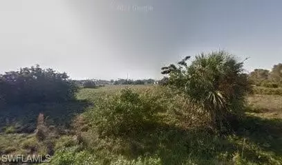 464 Rand St, Lehigh Acres, FL 33974