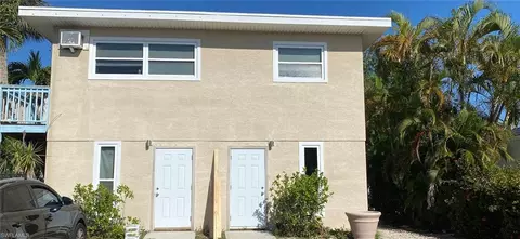229 Fairweather Ln, Fort Myers Beach, FL 33931