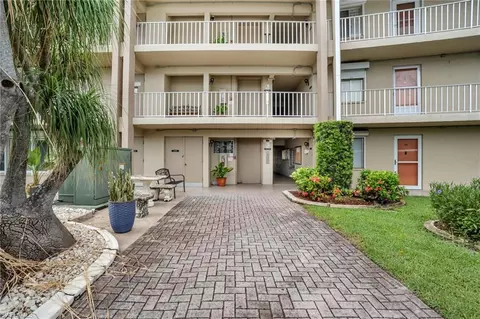 2244 Winkler Ave #205, Fort Myers, FL 33901