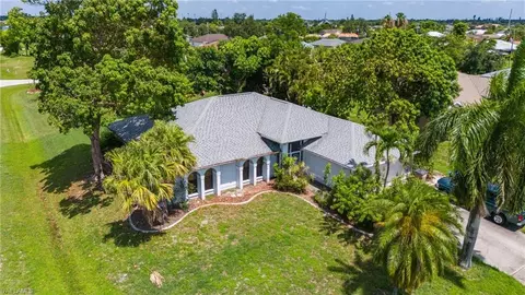 121 NE 20th Ave, Cape Coral, FL 33909