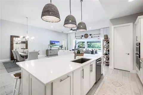 3227 Cotuit Ln, Naples, FL 34114 photo 9