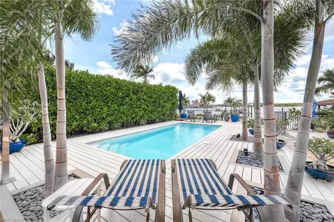 15 Capri Blvd, Naples, FL 34113 photo 18