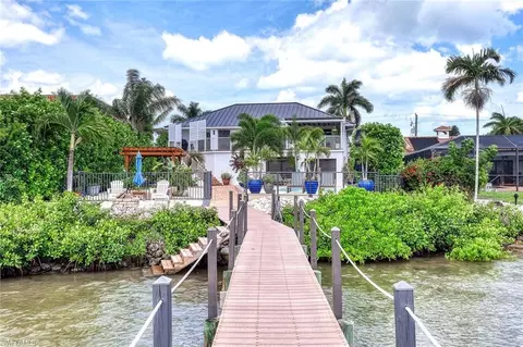 15 Capri Blvd, Naples, FL 34113 photo 4