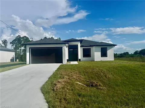 2803 25th St W, Lehigh Acres, FL 33971