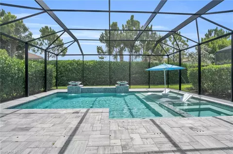 4152 Crescent Ct, Naples, FL 34119