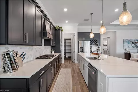 Kitchen - 20150 Napa Loop, Estero, FL 33928 photo 4 of 5