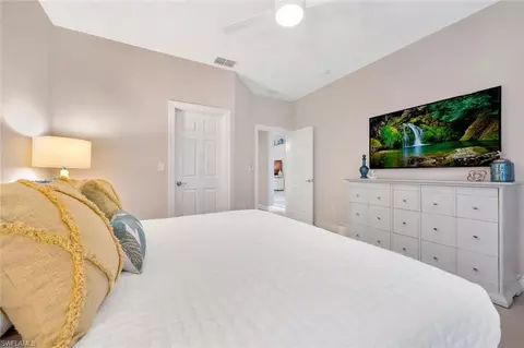 4740 Cerromar Dr, Naples, FL 34112 photo 24