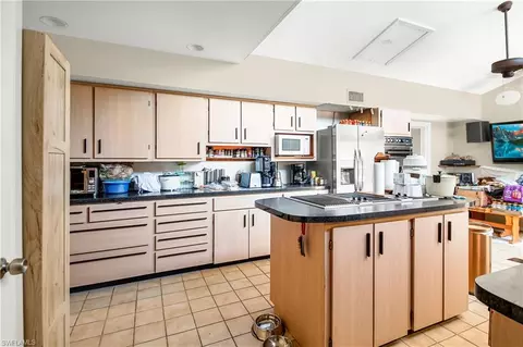 11 Capri Blvd, Naples, FL 34113 photo 7