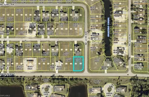 1129 Jacaranda Pkwy E, Cape Coral, FL 33909
