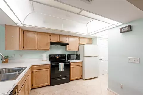 246 Mentor Dr, Naples, FL 34110 photo 10