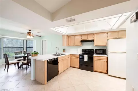 246 Mentor Dr, Naples, FL 34110 photo 8