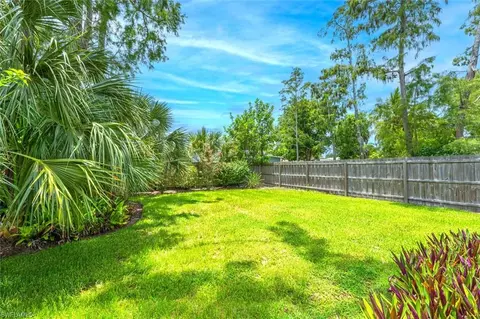 246 Mentor Dr, Naples, FL 34110 photo 24