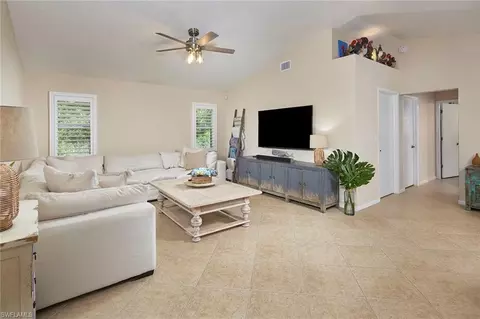 25 Wickliffe Dr, Naples, FL 34110 photo 5