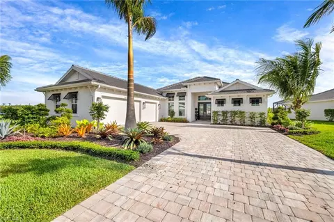 17201 Blue Sapphire Dr, Fort Myers, FL 33913
