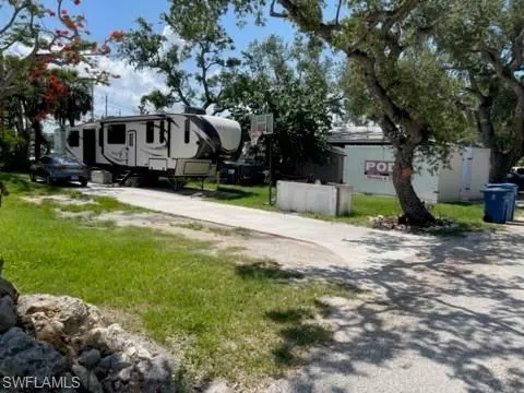 1540 Main St, Fort Myers Beach, FL 33931