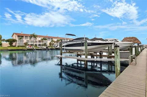 1613 Orchid Blvd #201, Cape Coral, FL 33904