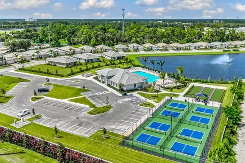 351 Grace Bay Ln, Naples, FL 34114 photo 29