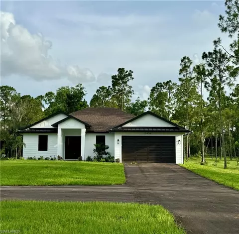 2438 50th Ave NE, Naples, FL 34120