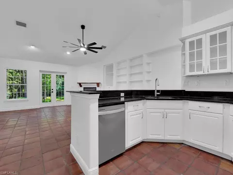 1215 Jung Blvd E, Naples, FL 34120 photo 12