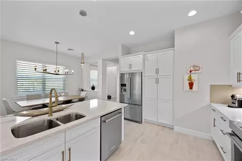 6330 Arriba Ave, Naples, FL 34113 photo 17
